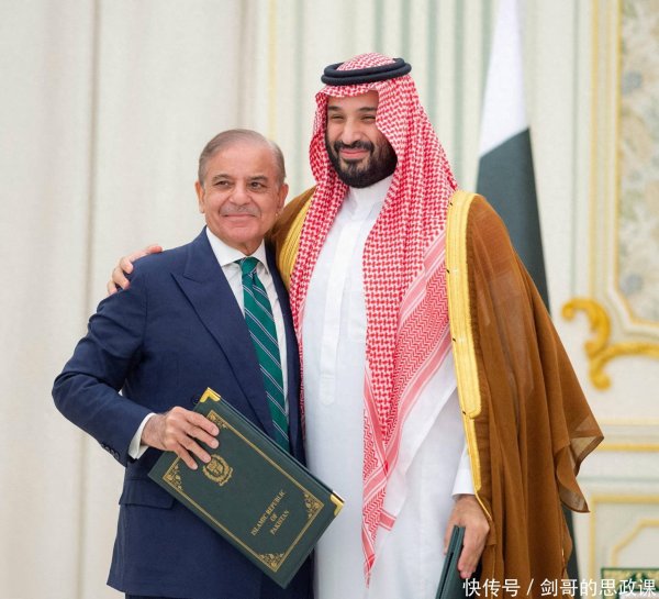 华星配资 核保护伞护航！沙特和巴基斯坦结成军事同盟，歼-35A终于有“买家”了？