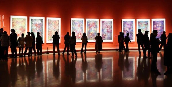 股腰包 徐冬冬：以抽象笔墨，与天地对话